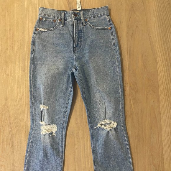 New - 26 Madewell The Perfect Vintage Jean in Grandbay Wash: Destructed Edition - Picture 1 of 5